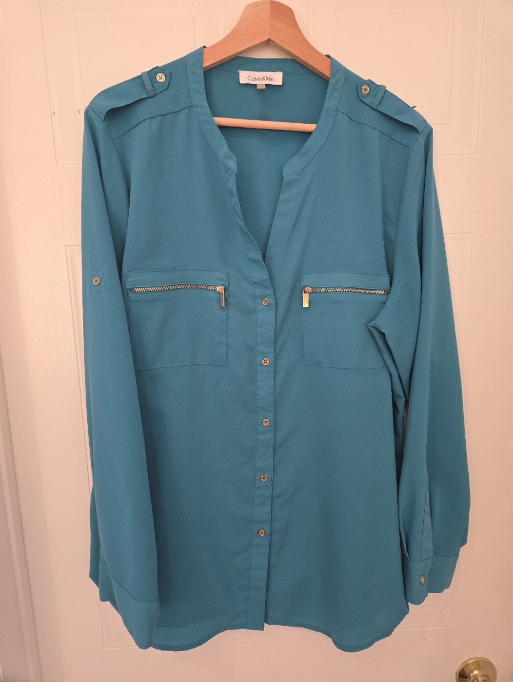 Calvin Klein XL Teal Zip-Pocket Button-Front Blouse